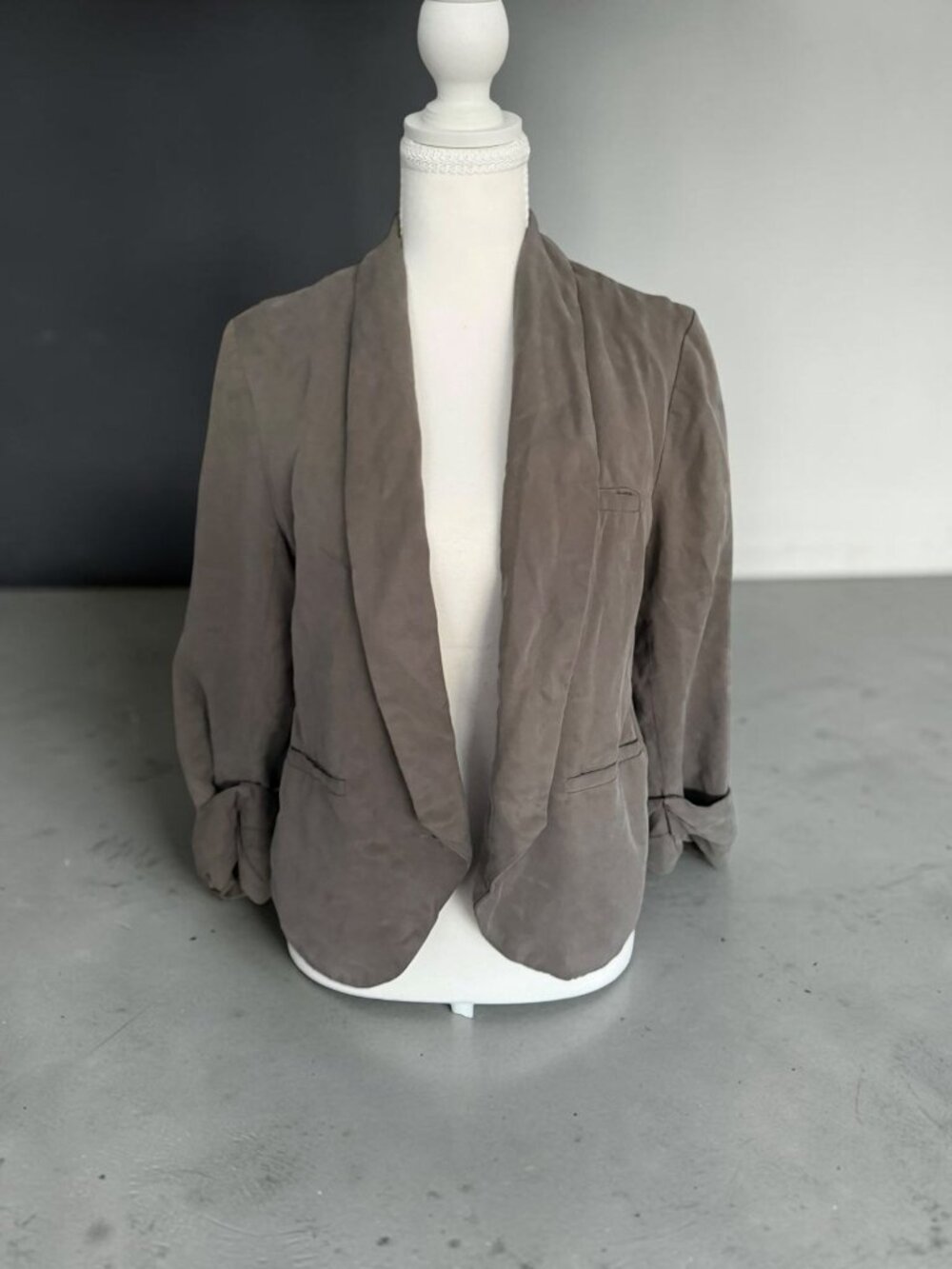 CARTONNIER Taupe 3/4 Sleeve Blazer Jacket Size Small